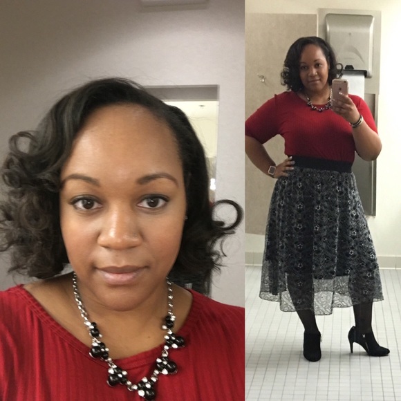 Meet your Posher, Adia - Picture 5 of 5